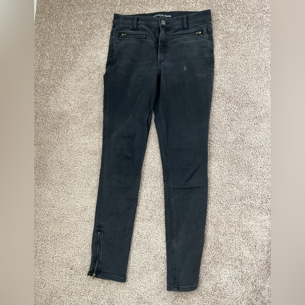 Black Jeans
